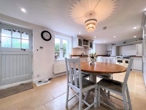 Photo 25- click for photo gallery